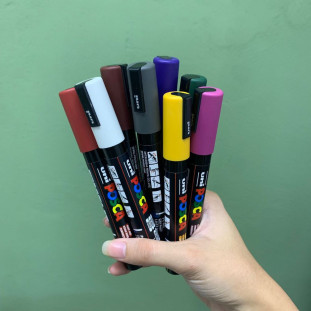 Caneta Posca Dark Colours Uni Ball PC-5M C/8 Cores